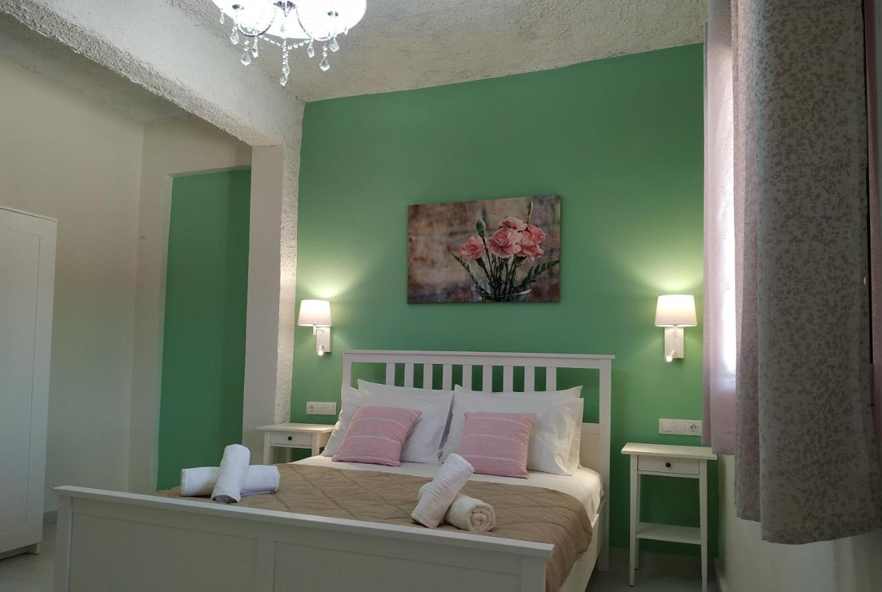 Amaryllis Boutique Apartments Мораитика Экстерьер фото