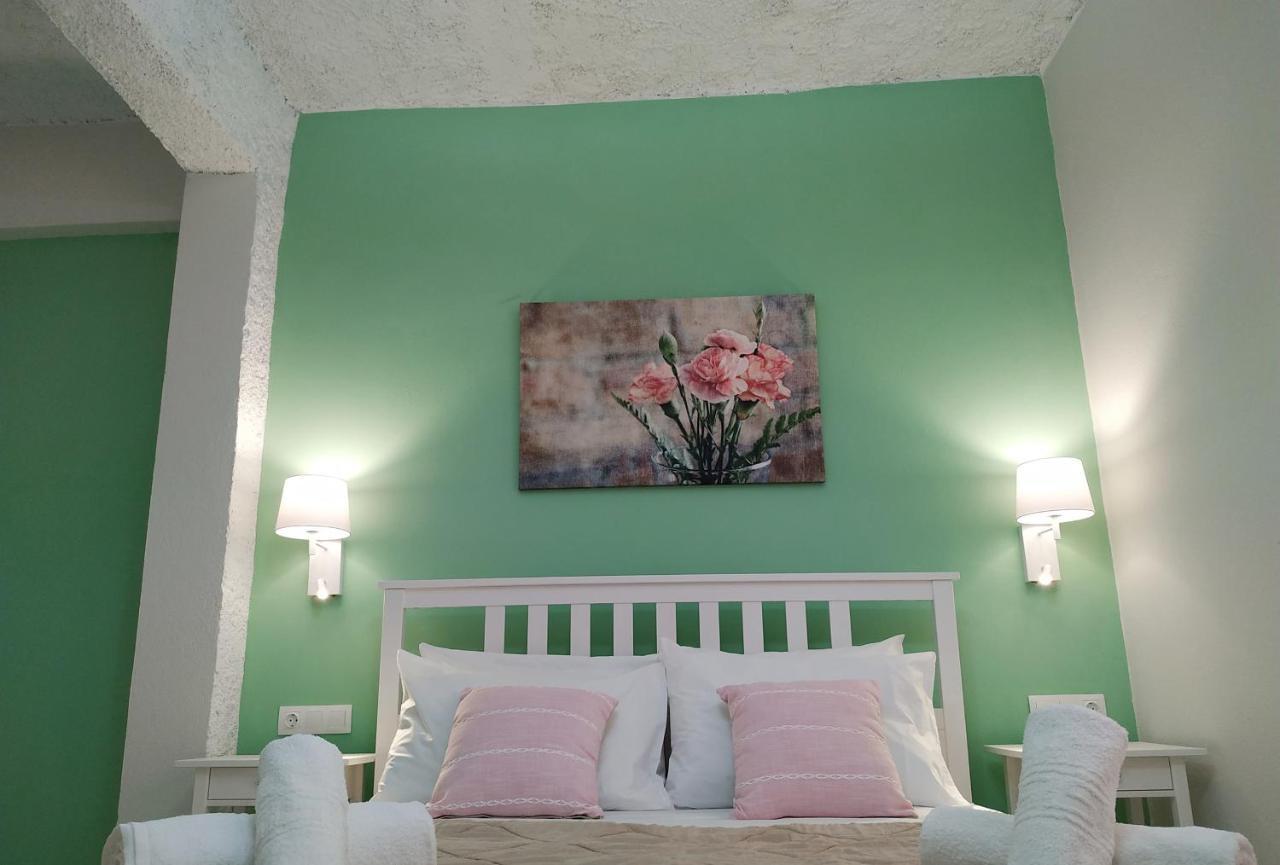 Amaryllis Boutique Apartments Мораитика Экстерьер фото